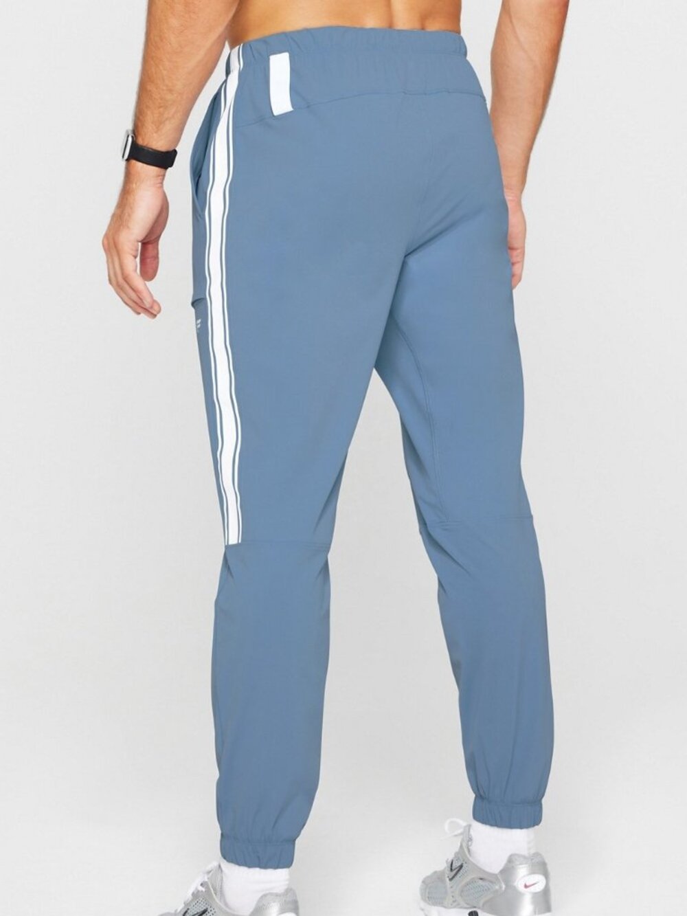 FABLETICS The One Jogger Blue - Small - NEW NWT - Picture 2 of 7